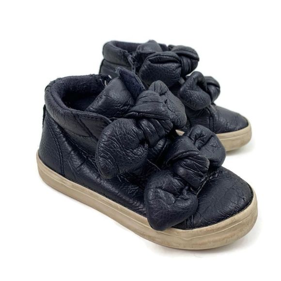 Zara Other - Zara Black Leather Bow High top sneakers size 24